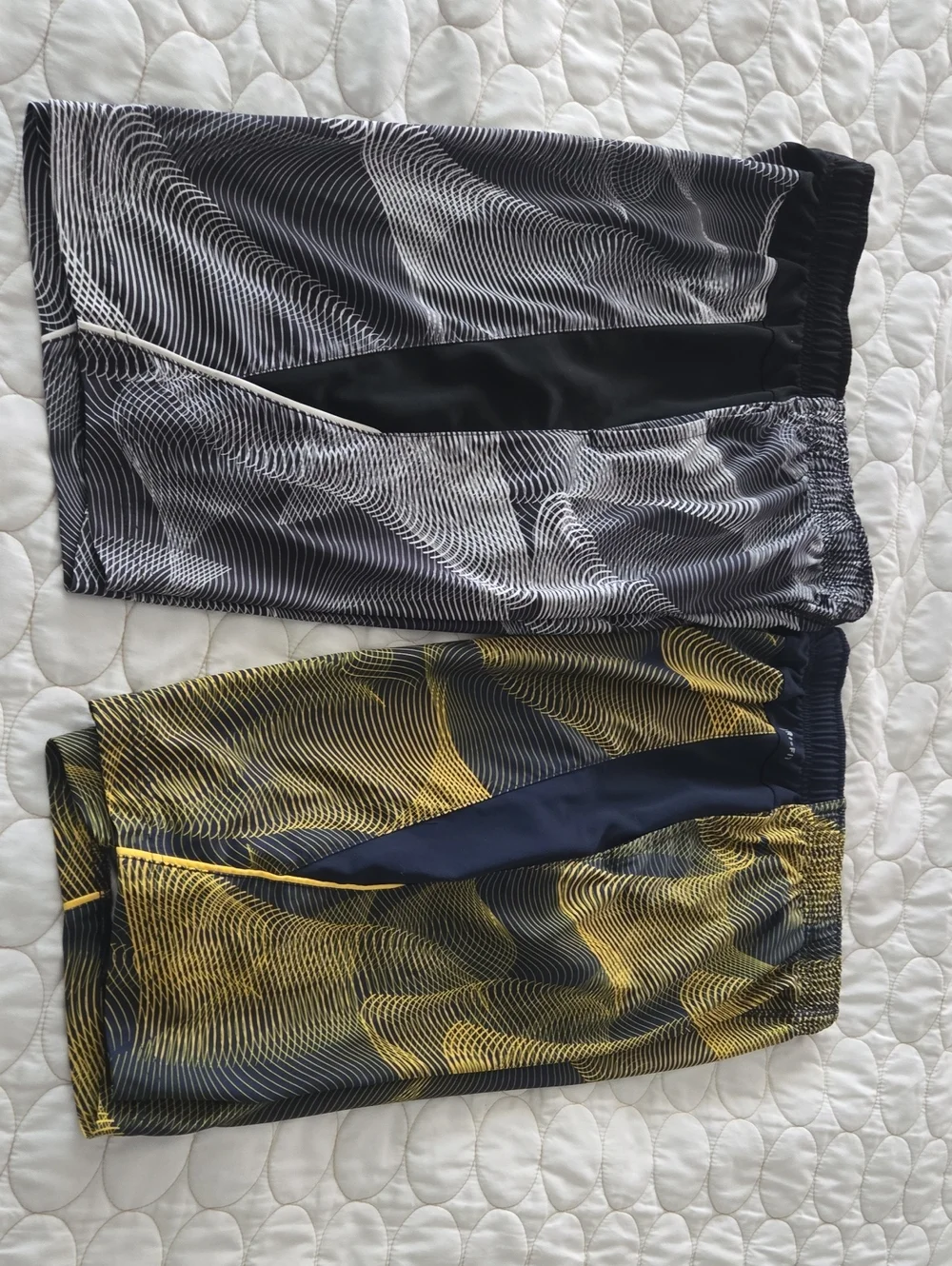 Nike blue yellow